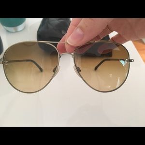 Chanel aviator sunglasses excellent condition!